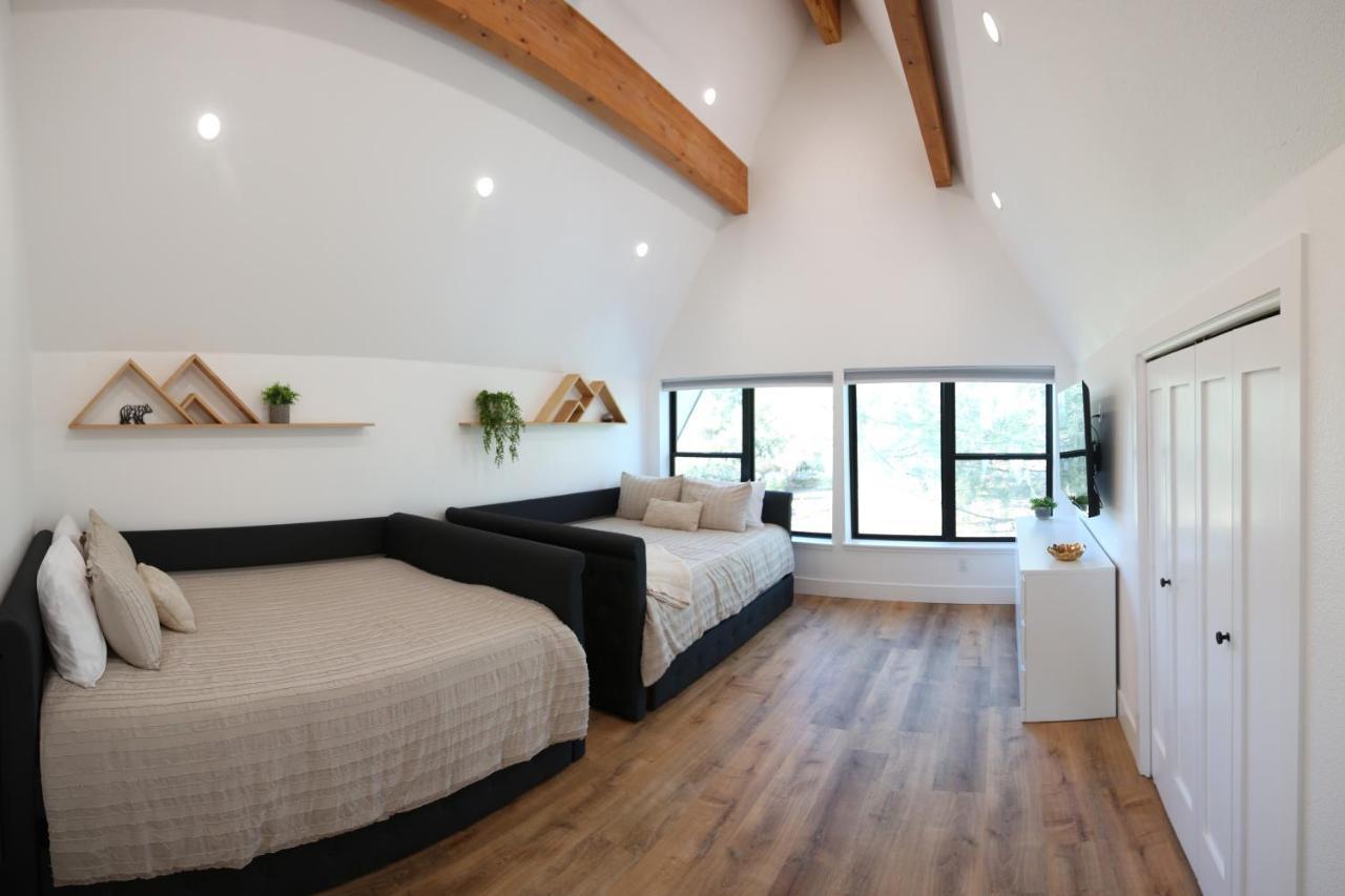 High End A-Frame - Hot Tub - Awesome Views - Yosemite - Electric Vehicle Friendly - Sleeps 10 Vila Oakhurst Exterior foto